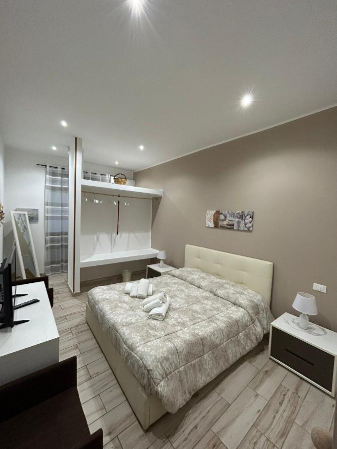 Lucia'S Rooms Syracuse Luaran gambar